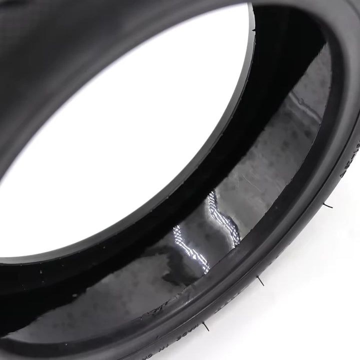 Interior view highlighting the self-healing gel layer for puncture protection.