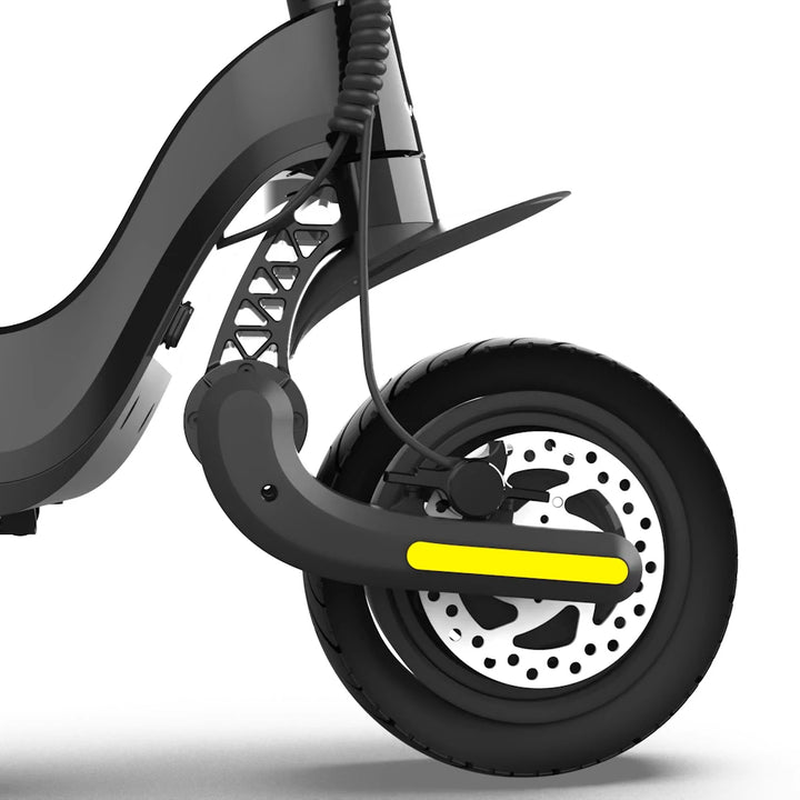 Detailed profile view of front wheel and tyre.