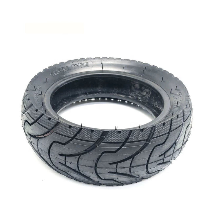 Angled perspective of HOTA 8.5x3 scooter tyre for VSETT and Zero models