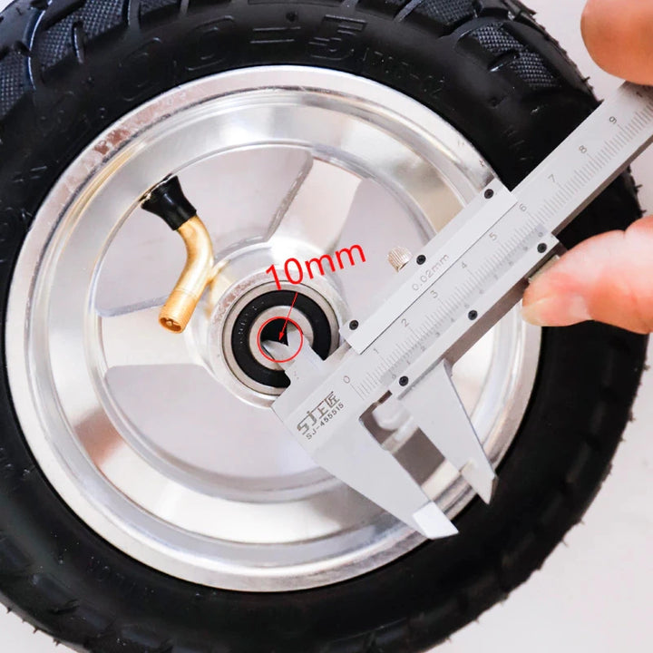 Close-up showing 10mm axle compatibility for the scooter wheel hub.