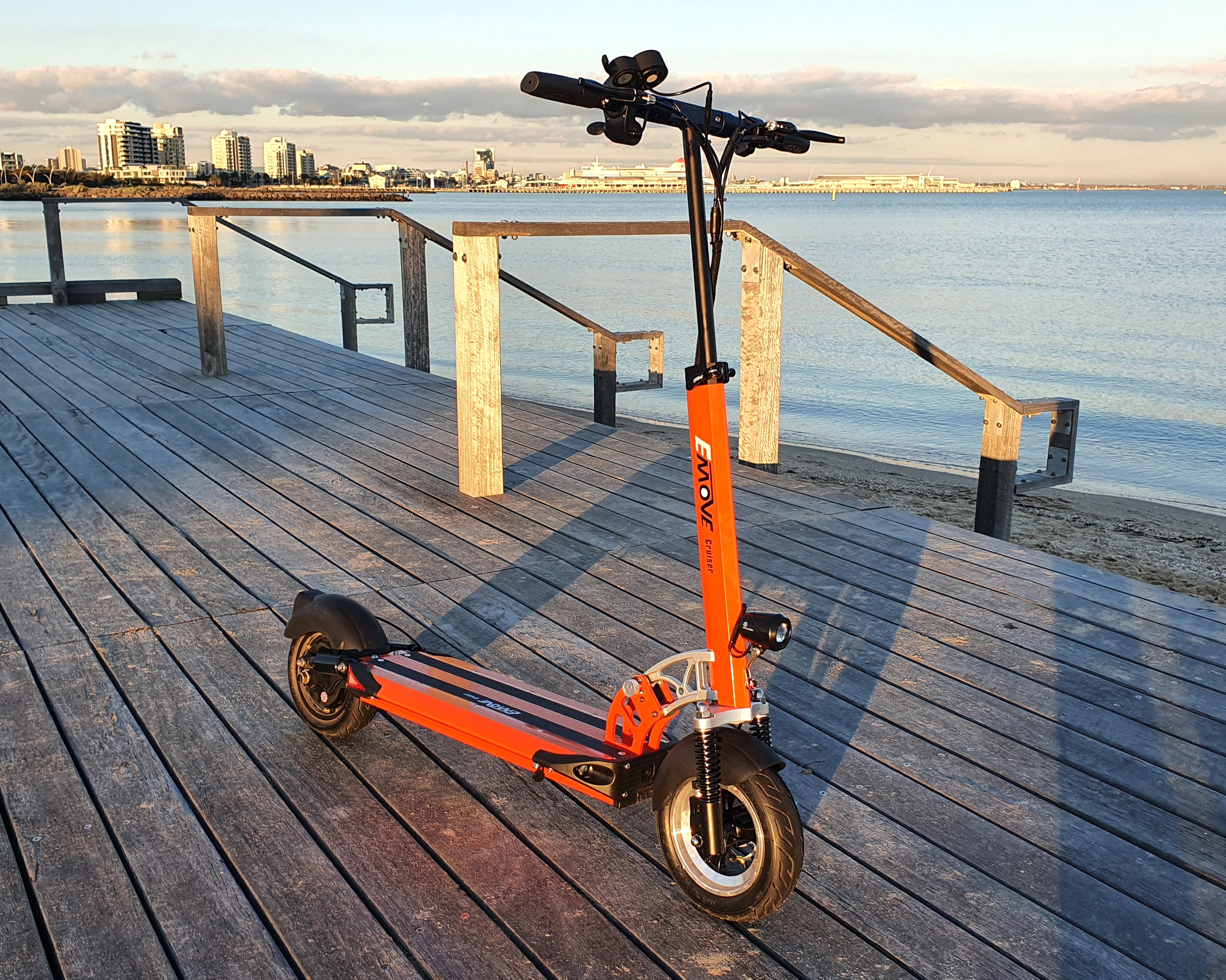 NEWS: Victorian Government announces $13 million investment for temporary separated bike lanes, along with the introduction of "a metre matters" road rule for 2021.