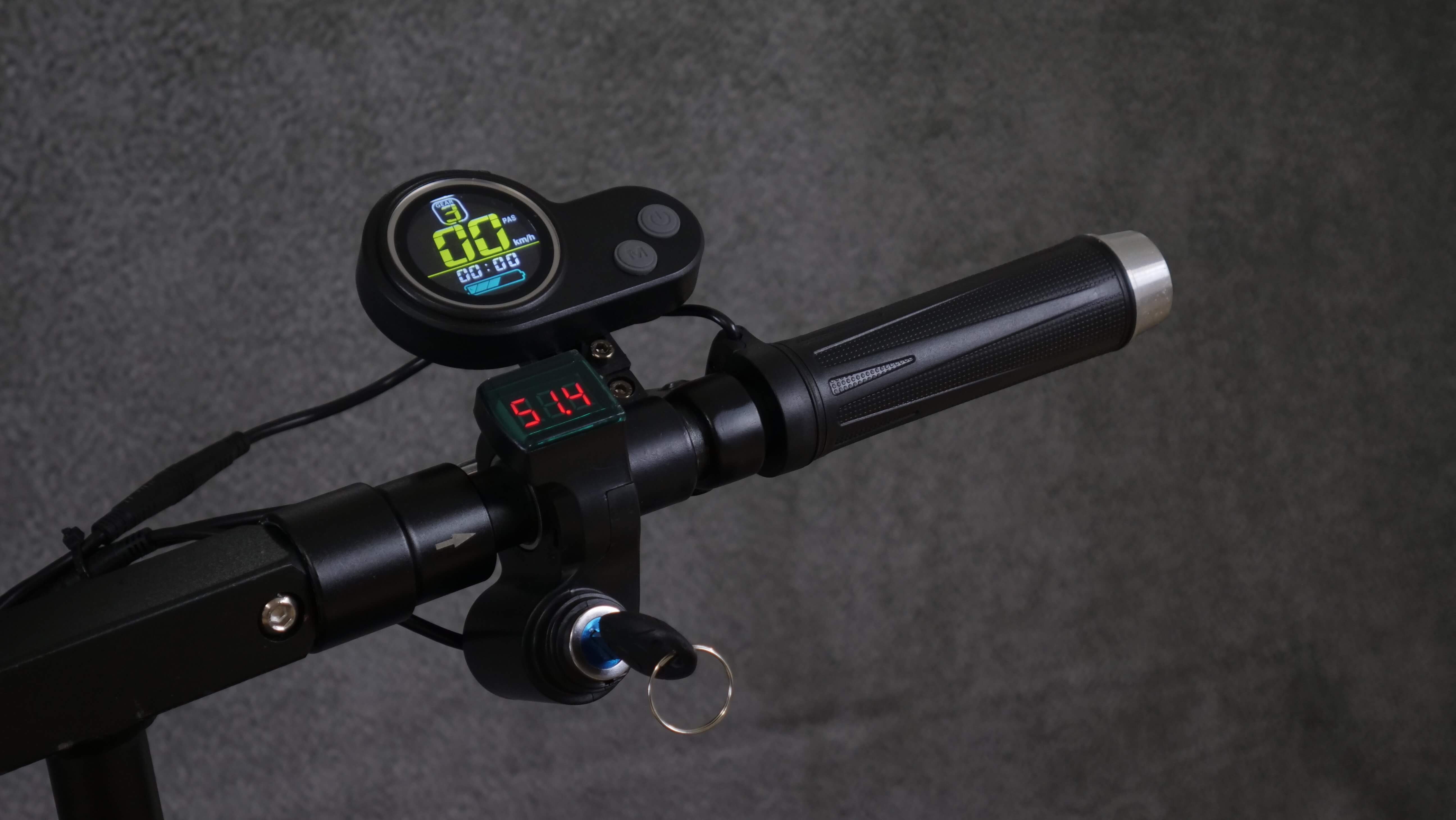 Announcement - New Twist Throttle for EMOVE Cruiser & EMOVE Touring