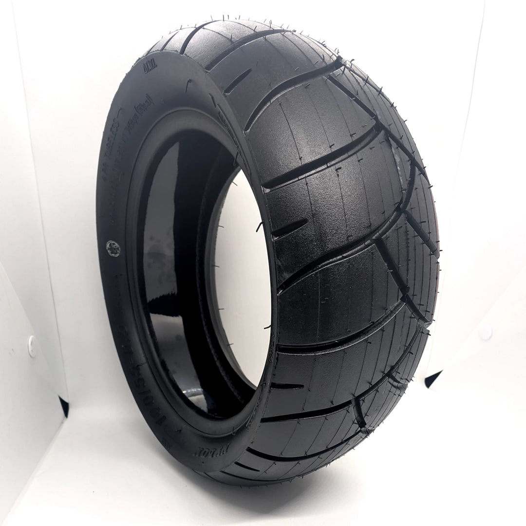 Angled view of Xuancheng 100/55-6.5 self-healing tubeless tyre