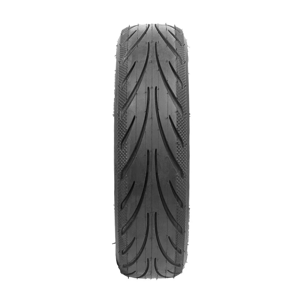 Directional tread pattern on Yuanxing 60/65-6.9 rear tyre for Ninebot Max G2