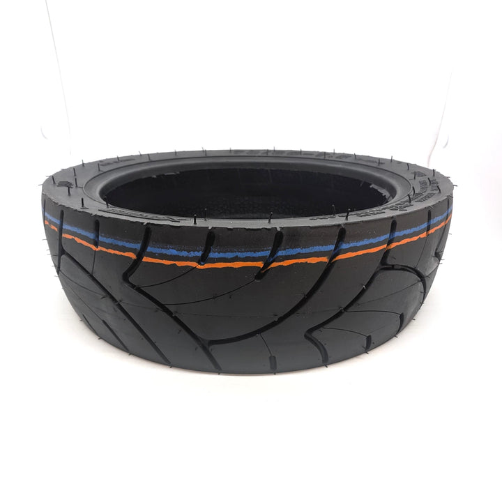 Xuancheng 70/60-7.5 tubeless electric scooter tyre tread close-up
