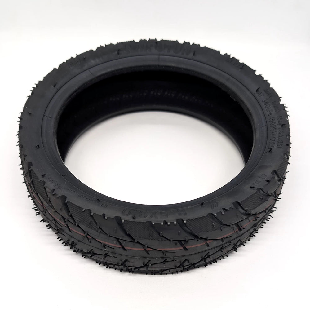 Angle view of Naiputun 8.5x3 tubeless scooter tyre