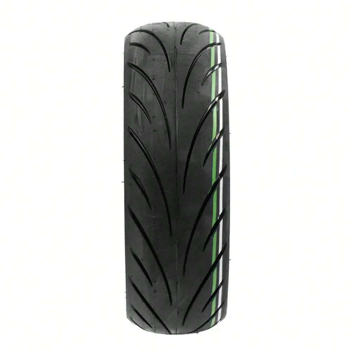 Close-up of the CST 9.5x2.50 Tyre tread pattern designed for optimal traction on urban roads.