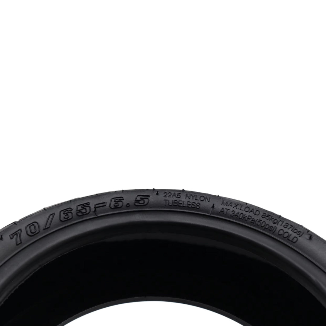 Close-up of sidewall 70/65-6.5 sizing of CHAOYANG tubeless scooter tyre.