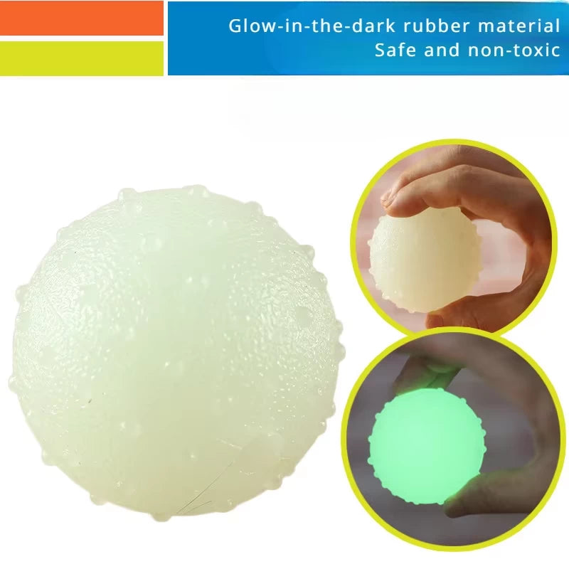 Montage highlighting the Rubber Luminous Elastic Ball’s glow-in-the-dark feature, safe non-toxic material, and durable design for pets.