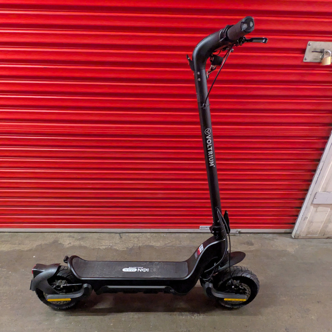 Side profile view of the Ex-Demo Voltrium ION Max Dual motor electric scooter.