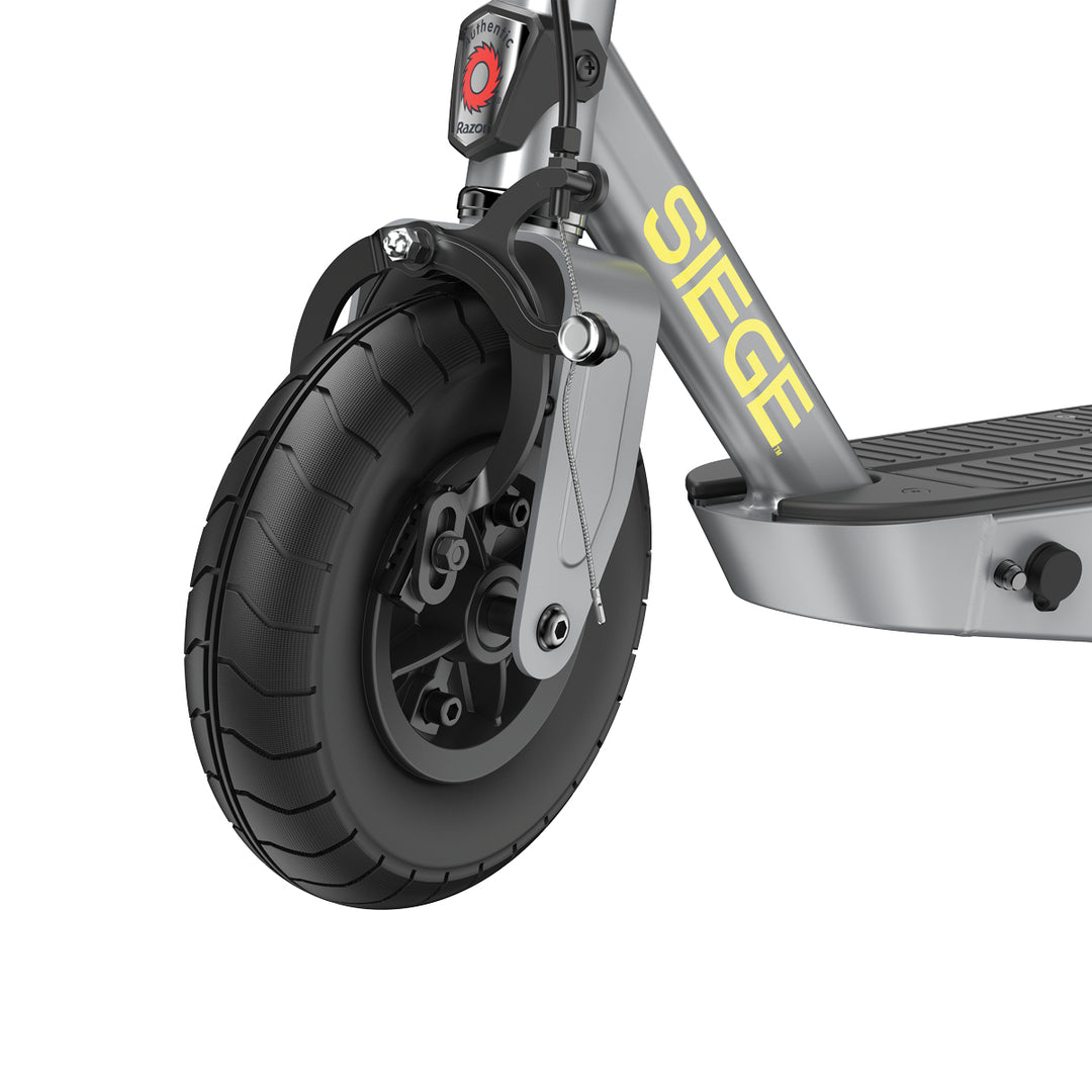 Razor SIEGE - Pneumatic Front Tyre & Brake Calliper