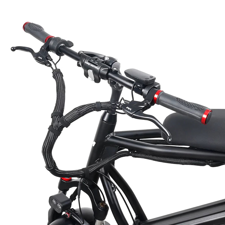 Close-up of the EMOVE Roadrunner V3 handlebars, showcasing ergonomic grips, thumb throttle, and the digital display for performance monitoring.