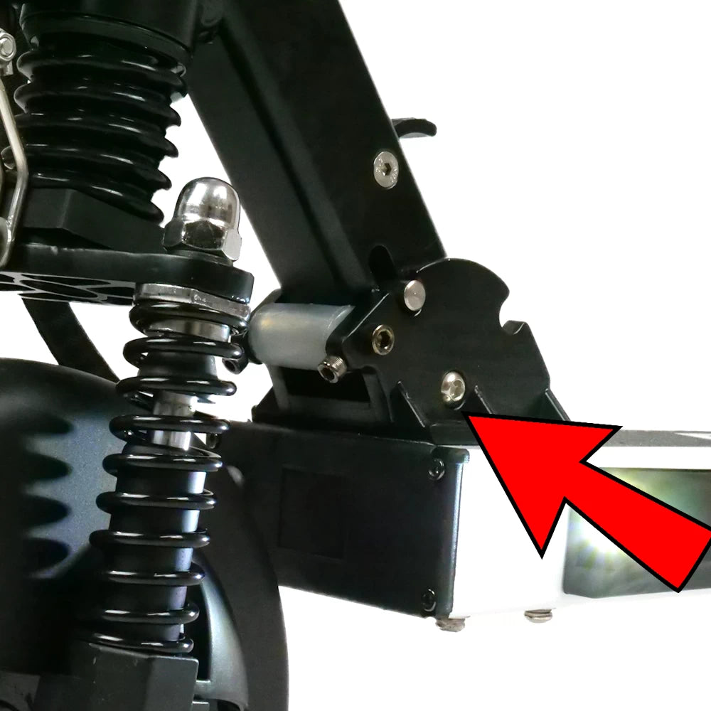 mid-view of front folding hinge showing pivot bolt fitment.