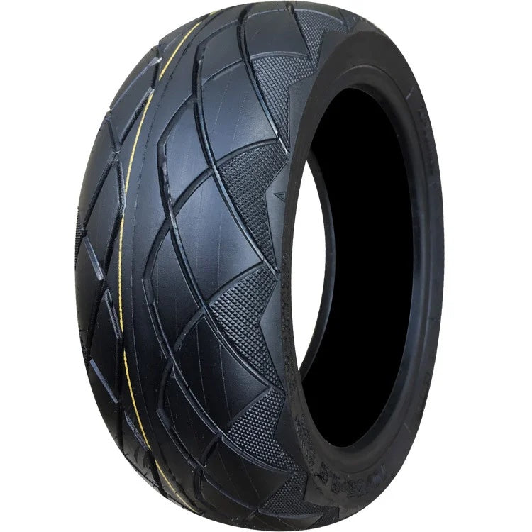 CHAOYANG 70/65-6.5 H-506 D-76-A tubeless electric scooter road tyre angled view.