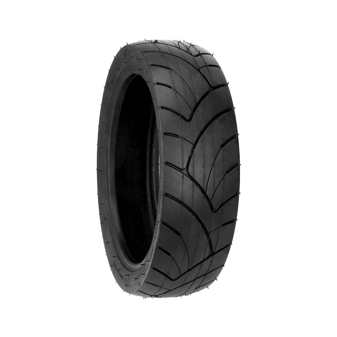 Front angled view of CORDIAL scooter tyre showing its directional road tread and curved grooves