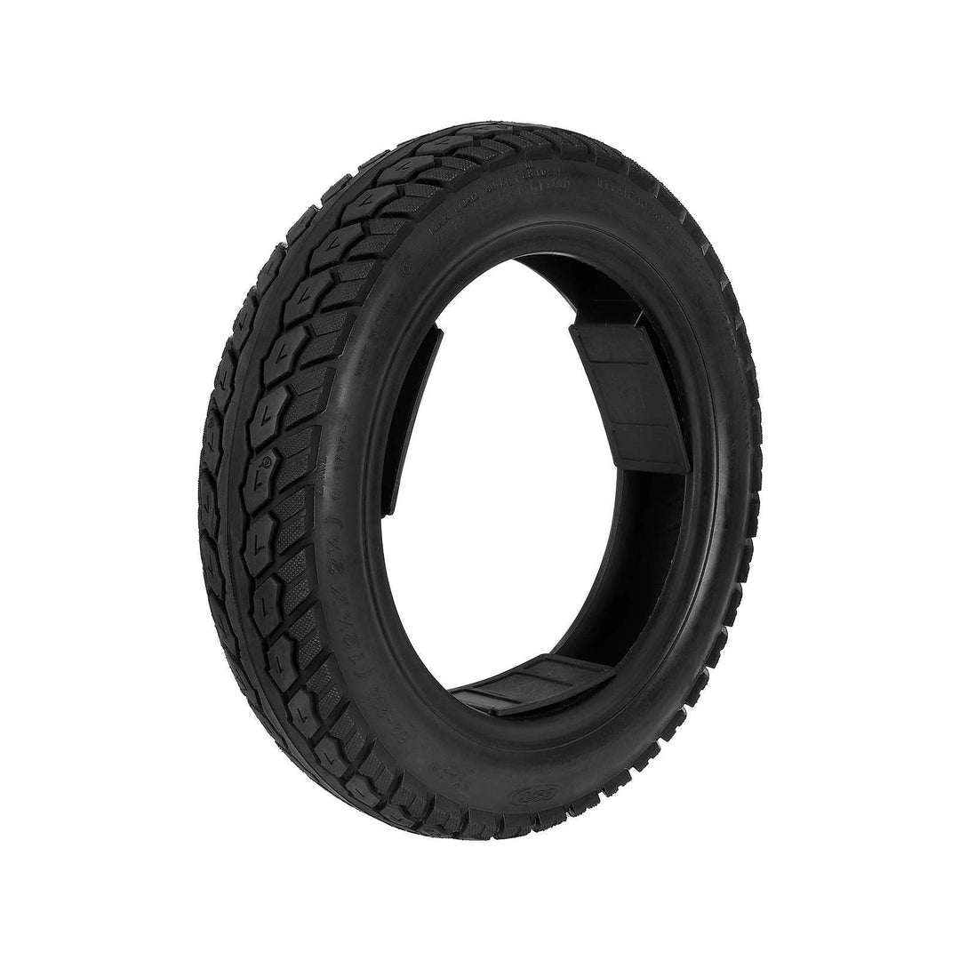 Front view of CST 12.5x2.25 (62-203) premium road tyre for electric scooters.