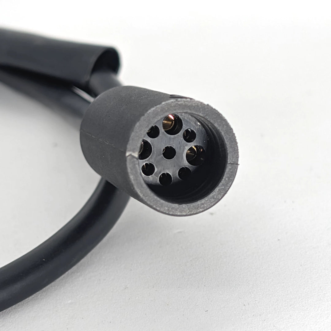 Close-up of 9-pin female main connector plug on the motor connection cable for EMOVE Cruiser 1000W