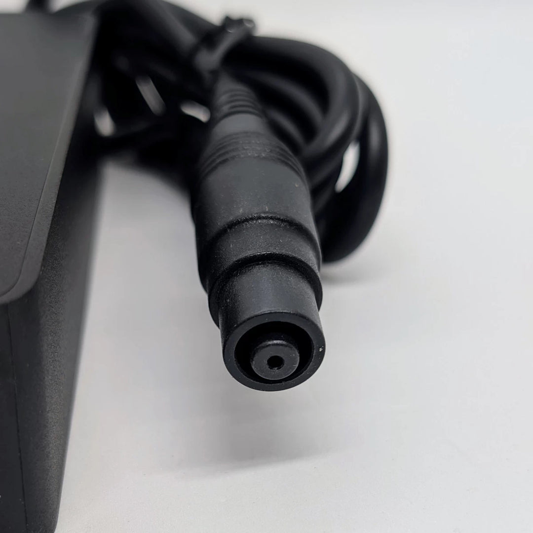 Ninebot ZT3 Pro charger output plug close up