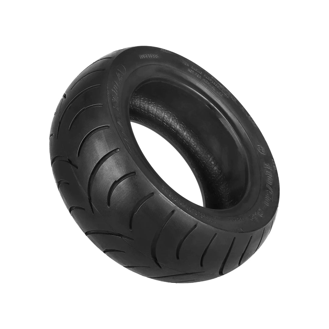 Perspective view of Wanda tubeless tyre showing the inner surface, bead and tread grooves