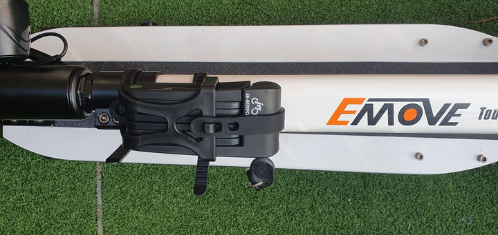 INBIKE Folding lock fitted neatly on the stem of the EMOVE Touring for secure storage while riding.